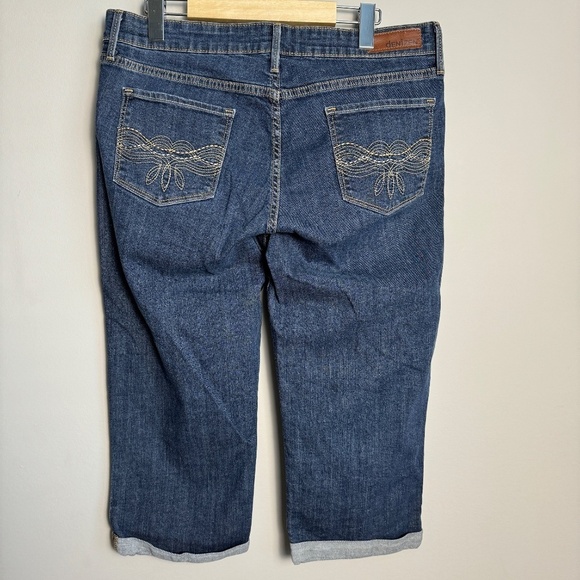 Denizen Levi's Women's Medium Wash Capri Jeans Rolled Hems Blue 14 Stretch Faded - Picture 6 of 16